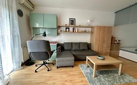 S3 Residences Ilka Studio Serviced Cozy Appartment